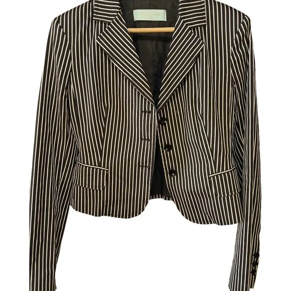 GUESS Black & White Stripe Jacket (NWOT) - Picture 6 of 8